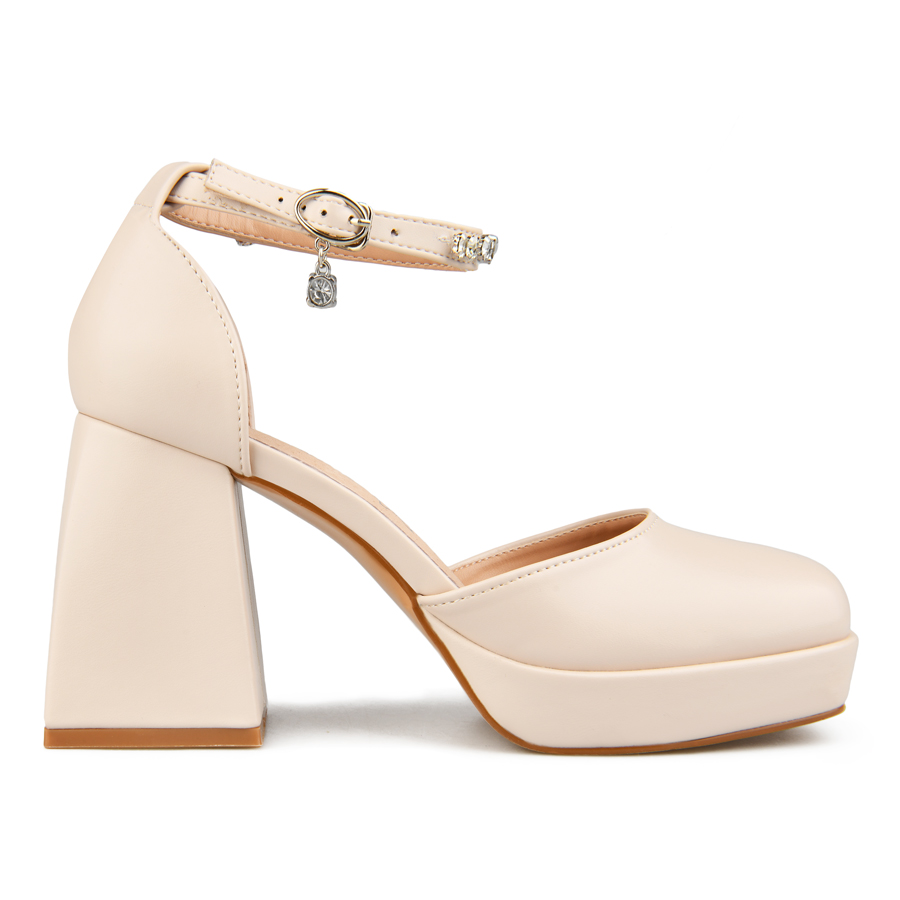 Дамски сандали на ток